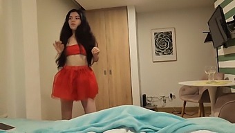 Stunning Woman In A Red Skirt And No Panties Seeks To Be Penetrated As A Holiday Surprise