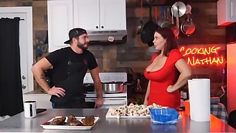 אני מגורה תמידית, מתוייגת תחת חרמנות